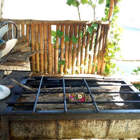 Ceningan Cliff Inn Ceningan Island Екстер'єр фото